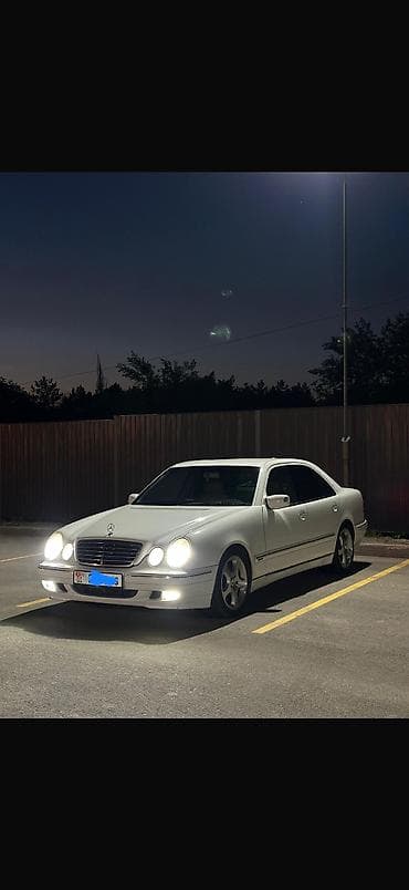 Mercedes-Benz E-Class: 1999 г., 3.2 л, Бензин, Седан