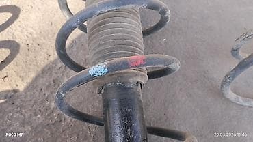 Автохимия: Алдыңкы амортизатор Nissan 2003 г., Колдонулган, Оригинал, Жапония — 2