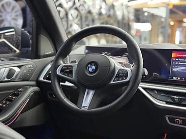 2025: BMW X7: 2025 г., 3 л, Автомат, Бензин, Внедорожник — 2