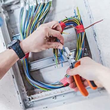 Электрик | Установка счетчиков, Установка стиральных машин, Демонтаж электроприборов Больше 6 лет опыта