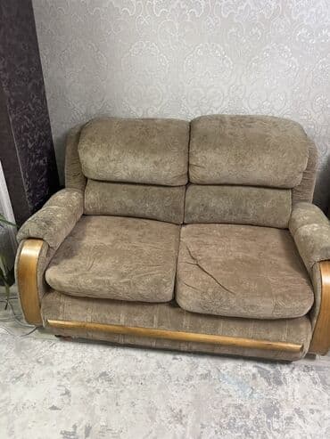 диваны двухместные: Прямой диван, Двуместный — 1