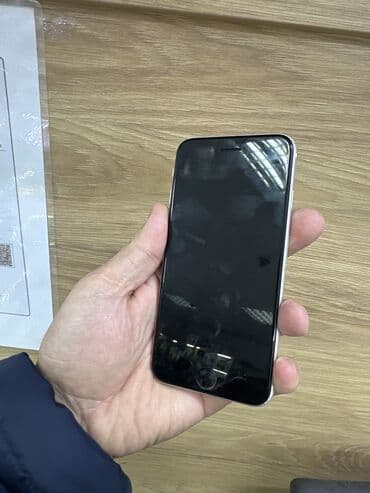Apple iPhone: IPhone SE 2022, Б/у, 64 ГБ, Белый, 100 % — 6