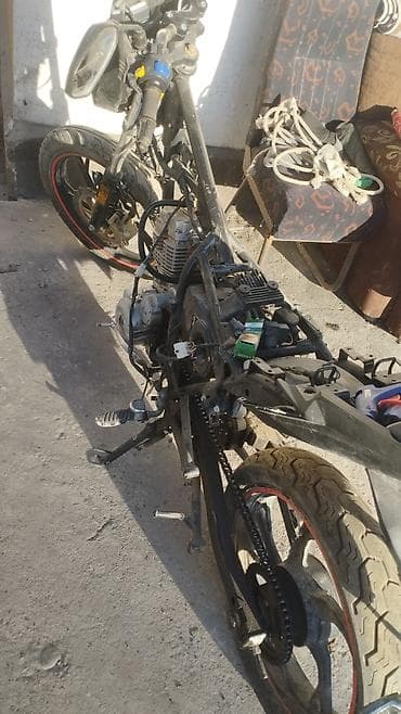 gilera runner: Продаю два мотоцикла один можно сказать на ходу чисто кузов собрать — 3