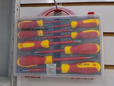 Набор изолированных отверток в кейсе (Insulated Screwdriver Suit)