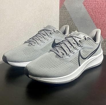 Мужские кроссовки, 45, Nike, Новый, цвет - Серый, Бесплатная доставка, Самовывоз