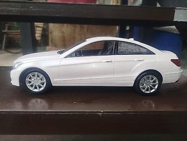 часы диски: Коллекционная модель автомобиля в масштабе 1:18 (ориентировочно) — 3