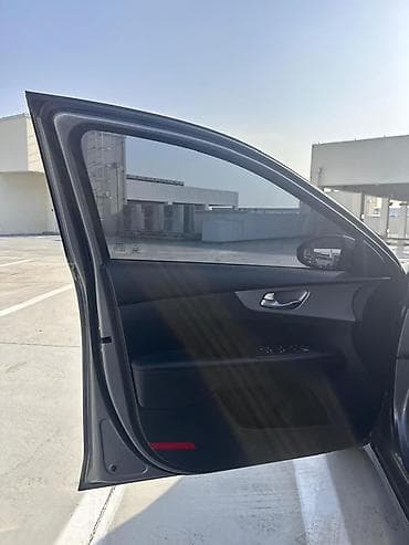 mersedes a class: Kia K3: 2021 г., Седан — 9