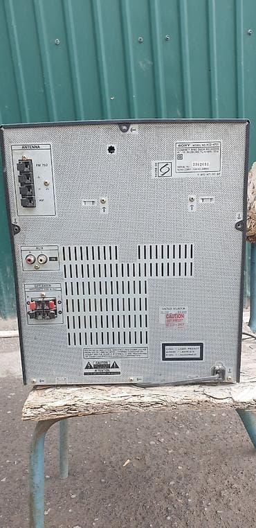 hoco eq33: Sony  FH-G70 модель HCD-H701, состояние гаражного хранения, работает — 2