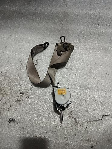 ремни с литой пряжкой: Автомобильный передний ремень безопасности в сборе (инерционный — 3