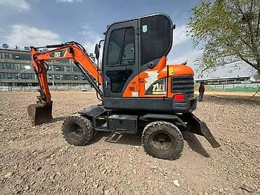 e6 3: Экскаватор, Колесный — 3