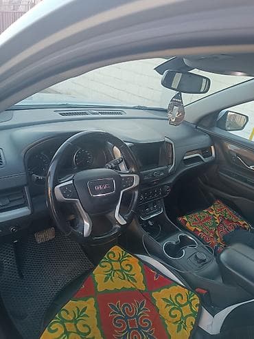 GMC : 2019 г., 1.5 л, Автомат, Бензин, Кроссовер