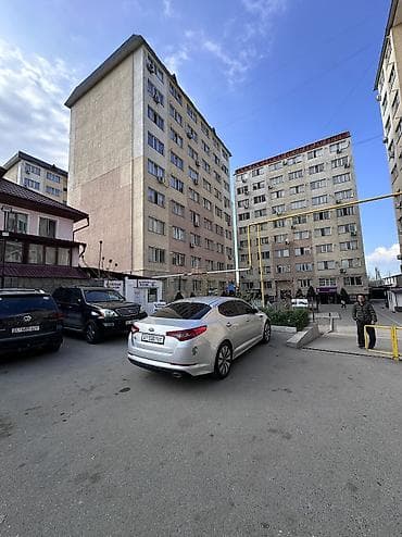 Продажа авто: Kia K5: 2010 г., 2 л, Автомат, Бензин, Седан — 7