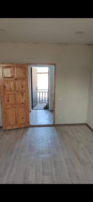 молодая гвардия ленинградский: Комната с прихожей. Особенности: - Просторное помещение правильной — 2