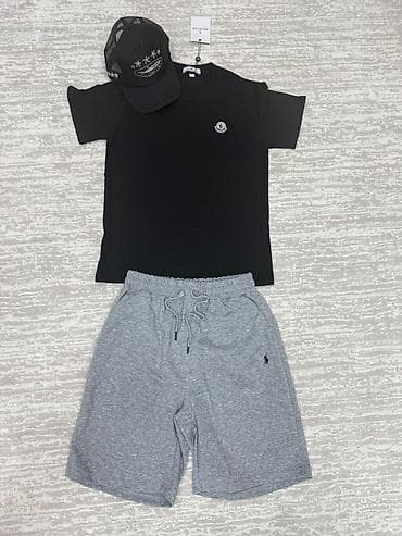 монклер куртки: Футболки Moncler 850 сом размеры S в черной расцветке S,L Кепка 250 — 2
