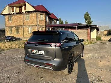 wuling mini ev: Weltmeister W6, 2022 г., 21523 км, Передний, В наличии — 3