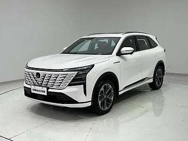 300м крайслер: Changan CS75 Plus: 2025 г., 1.5 л, Автомат, Бензин, Кроссовер — 1