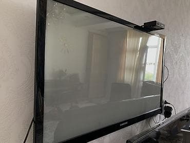 Продаю телевизор Samsung 
Диагональ: 45”
Цена 8000 сом
Самовывоз