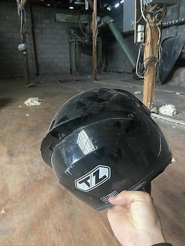 шлем танкис: Мото‑шлем полноразмерный (integral), черный - Тип: закрытый интеграл — 1