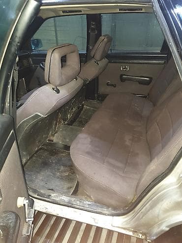 чехол кий: Audi 100: 1989 г., 2.3 л, Ручные, Бензин, Седан — 8