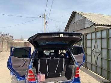 падон мерс: Mercedes-Benz A-Class: 1998 г., Механика, Хэтчбэк — 3