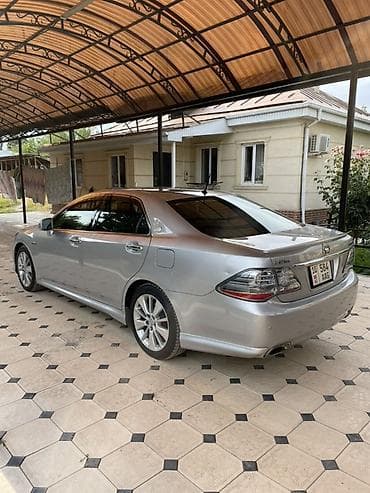 mercedes a class: Toyota Crown: 2010 г., 3.5 л, Вариатор, Гибрид, Седан — 6