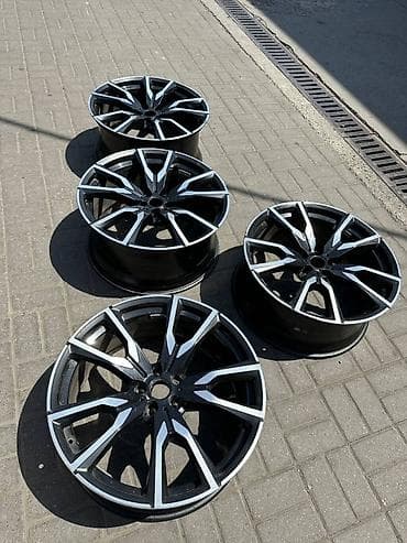 Литые Диски R 22 BMW, Комплект, отверстий - 5, Новый
