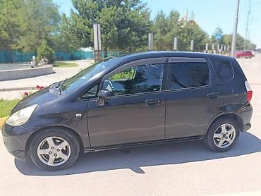 Сдаю Honda Jazz, На неделю, Без водителя — 2