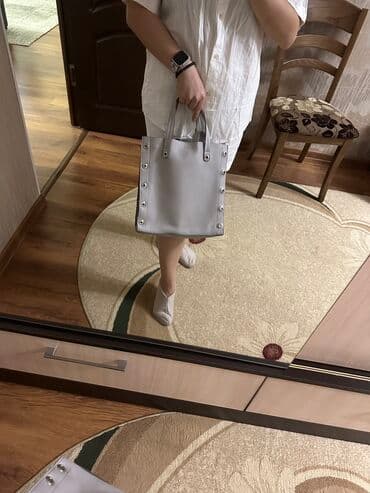 сумка клатч б у: Продаж новую с этикеткой сумку от Зара, очень мягкая и легкая — 3