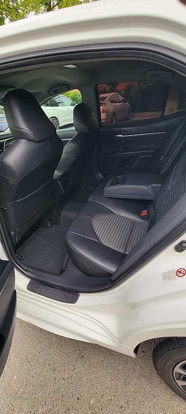 Toyota Camry: 2017 г. — 6