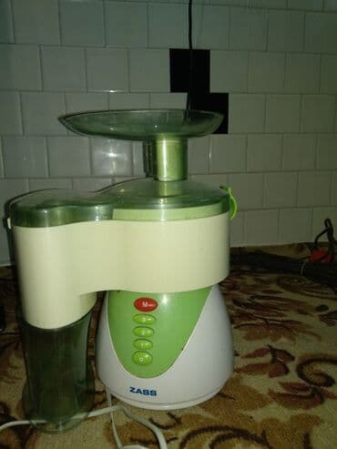 Весы- 1000 сом, соковыжималка для апельсинов, мягких овощей- 1500 сом