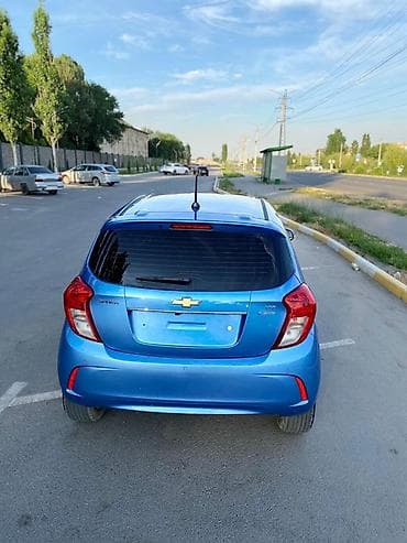 Chevrolet Spark: 2016 г., 1 л, Автомат, Хэтчбэк — 4