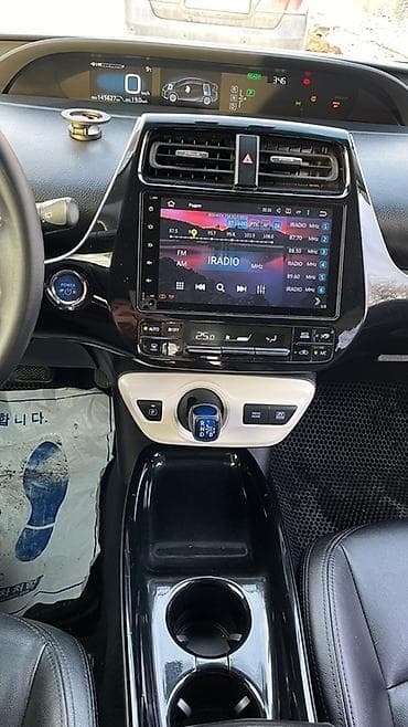 toyota prius 2014: Toyota Prius: 2017 г., 1.8 л, Вариатор, Гибрид, Лифтбек — 5