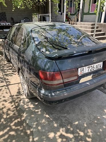 Унаа: Toyota Carina E: 1993 г., 1.6 л, Кол менен иштөөчү, Бензин, Седан — 3