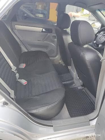 дево коблт: Chevrolet Lacetti: 2008 г., Ручные, Бензин, Седан — 4