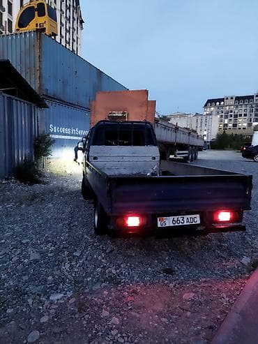 Продажа авто: Hyundai Porter: 1997 г., 2.5 л, Механика, Дизель — 3