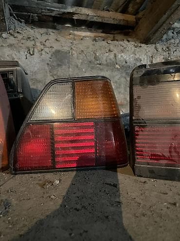 ваза стекло: Комплект стоп-сигналов Volkswagen 1995 г., Б/у — 9