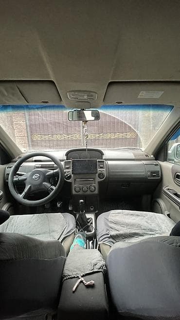 подлокотник аутбек: Nissan X-Trail: 2004 г., 2 л, Механика, Бензин, Кроссовер — 1