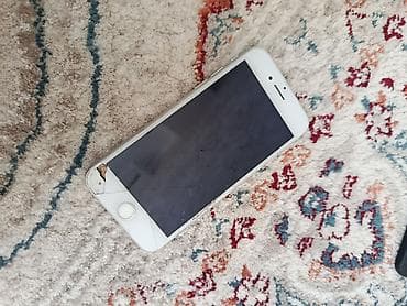 IPhone SE, Б/у, 32 ГБ, Серебристый, Чехол, 100 % — 2