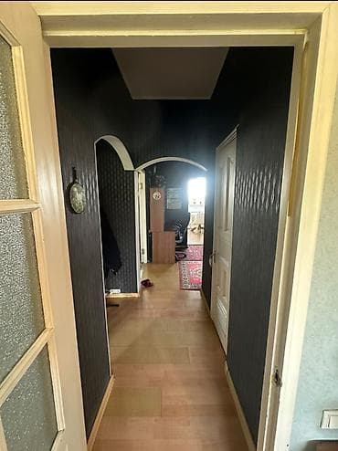 горький квартира: 3 комнаты, 79 м², 106 серия улучшенная, 5 этаж, Косметический ремонт — 6