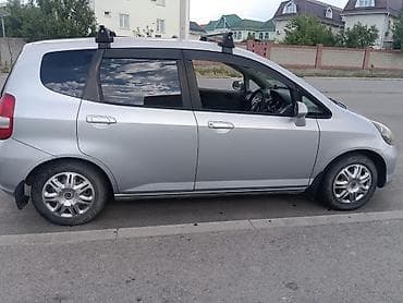 Honda Fit: 2002 г., 1.3 л, Автомат, Бензин, Хэтчбэк — 1