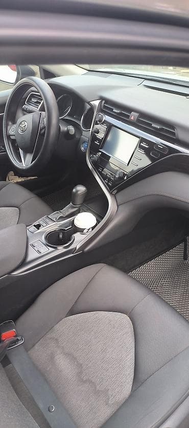 таета камри гибрид: Toyota Camry: 2019 г., 2.5 л, Автомат, Гибрид, Седан — 6