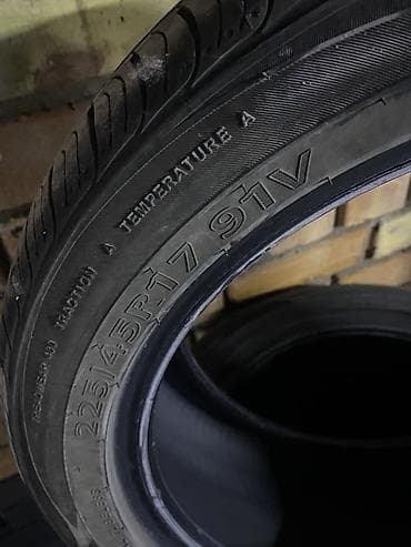 Унаа: Летние шины Kumho Solus KH32, комплект 4 шт. - Размер: 225/45 R17 - — 4