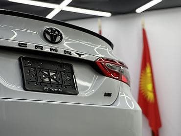 corolla 2004: Toyota Camry: 2019 г., 2.5 л, Автомат, Бензин, Седан — 3