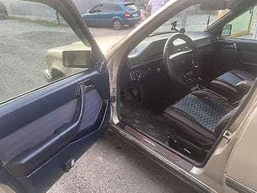 124 менс: Mercedes-Benz W124: 1989 г., 2.3 л, Механика, Бензин, Седан — 7