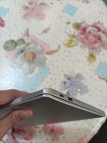 pixel 10: Ультрабук, Б/у, Intel Pentium — 8