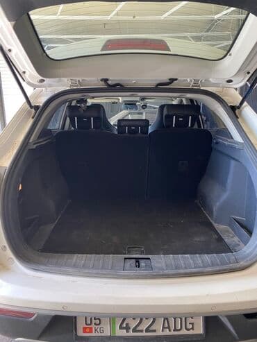 электронные мопеды: Электромобиль кроссовер (левый руль), белый цвет кузова. Основные — 6