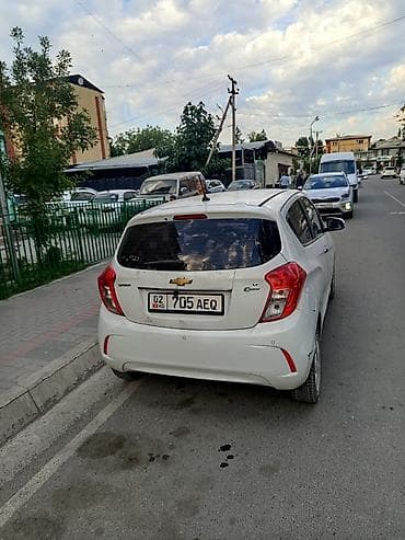 cdi 2 2: Chevrolet Spark: 2016 г., 1 л, Автомат, Бензин, Хэтчбэк — 3