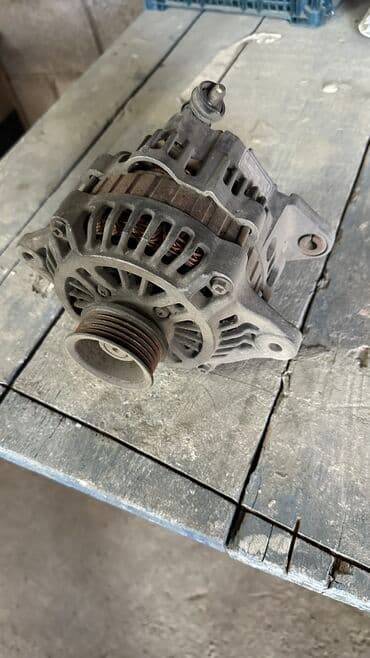 Генератор Subaru 2002 г., Б/у, Оригинал, Япония