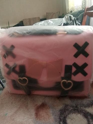 Стильная розовая сумка-сэтчел с декоративными элементами - Формат — 2