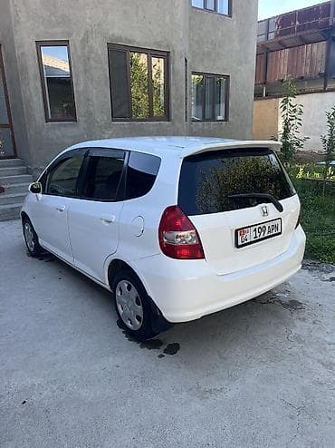 Продажа авто: Honda Fit: 2002 г., 1.3 л, Автомат, Бензин, Хэтчбэк — 5